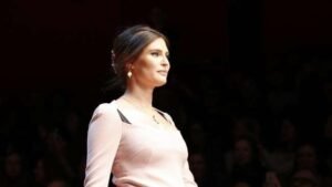 Desainer Dunia Rambah Pasar Busana Muslim