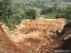 Longsor di Bengkulu, 2 Orang Tewas dan 15 Lainnya Tertimbun