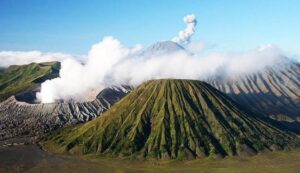 Gunung Bromo Berstatus Siaga