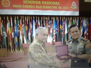 Pasis Dikreg XLII Sesko TNI TA. 2015 Selenggarakan Seminar Nasional