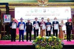 Herman Deru Kembali Terima Penghargaan PIN Emas dari Kapolri