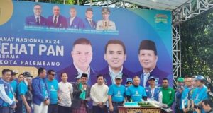 Pimpinan dan Anggota DPRD Palembang Meriahkan Jalan Sehat DPD PAN