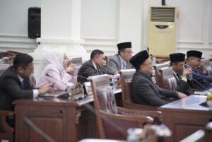 Fraksi DPRD Sumsel Sampaikan Pandangan Umum Terhadap Raperda APBD TA 2023