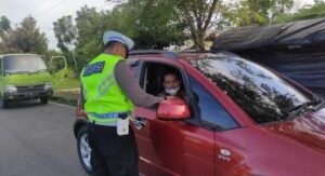 Satlantas Polres Bangka Barat Tilang Puluhan Pengendara