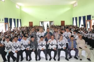 Cik Ujang Harapkan PGRI Bersinergi dengan Pemerintah Tingkatkan Kesejahteraan Guru