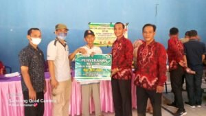 Pemdes Lumpatan II Salurkan BLT Dana Desa Tahap 4