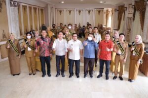 24 ASN Resmi Kenakan Selempang Finalis ASN Palembang Awards 2022