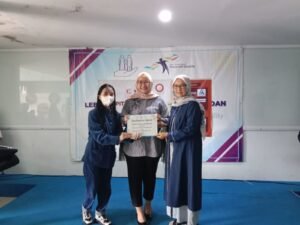 Monica Haprinda Sapa Anak-Anak Penyandang Disabilitas