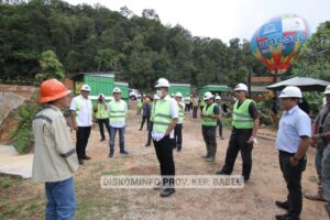 Didampingi PJ Gubernur, Doni Monardo Kunjungi Geosite Open Pit Nam Salu
