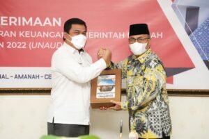 Muba Serahkan LKPD Tahun Anggaran 2022