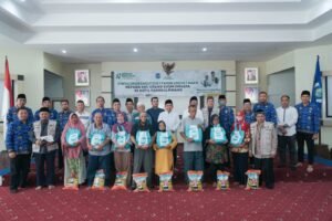 Pemkot dan Baznas Salurkan Zakat ke 400 Mustahik