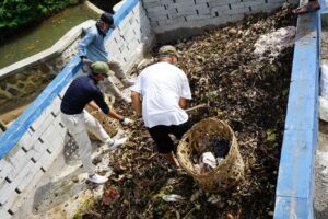 Potret Nyata Pengelolaan Sampah Terpadu di Desa BRILiaN Jatihurip Tasikmalaya