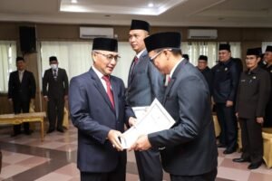 Pj Bupati Apriyadi Lantik Kadis PUPR dan Direktur RSUD Sekayu