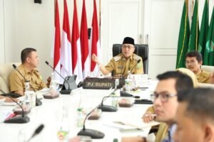Pemkab Muba Dorong Aspal Karet Jadi Proyek Nasional