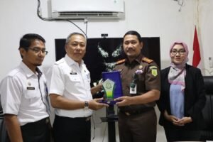 Kejari OKI Dampingi Disdag Revitalisasi Pasar Rakyat